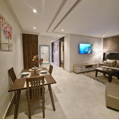 Modern Luxury Retreat: 2-Bedroom Apartment In The Heart Of Marrakech Marrakesh Exterior foto